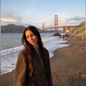 Meet your Posher, Yulia